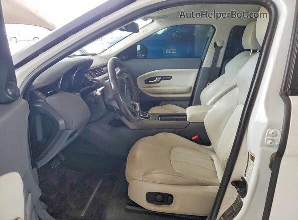 SALVP2RX7JH267287 2018 LAND ROVER RANGE White Front interior view