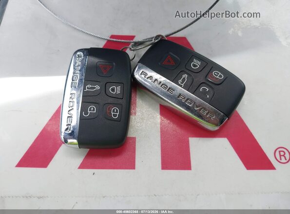 SALVP2RXXJH267350 2018 LAND ROVER RANGE ROVER EVOQUE Серебряный Вид панели приборов
