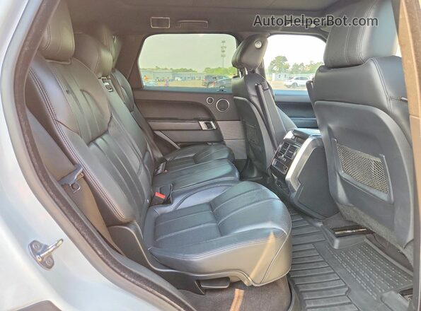 SALWR2FV1HA670119 2017 LAND ROVER RANGE White Widok wnętrza z tyłu