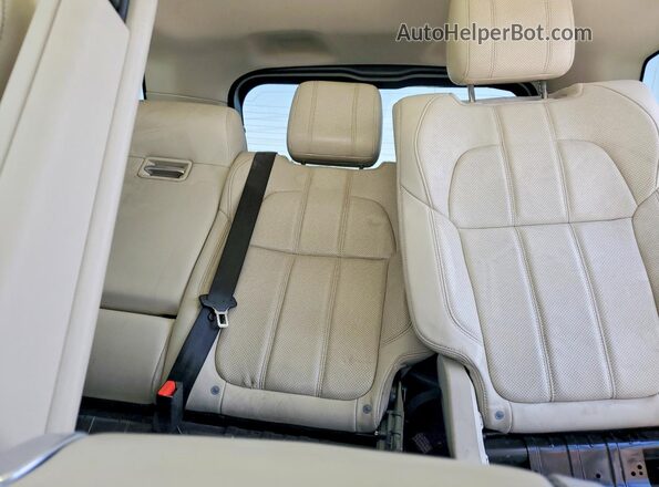 SALWR2FV7HA682453 2017 LAND ROVER RANGE White Вид задніх сидінь