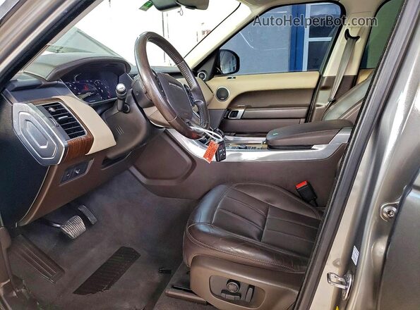 SALWR2RU7KA861540 2019 LAND ROVER RANGE Серебряный Вид салона спереди