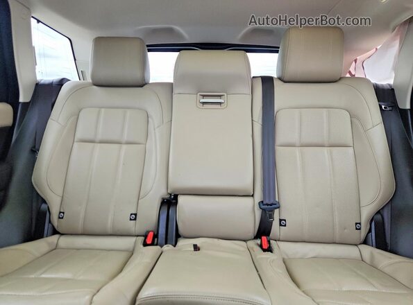 SALWR2SU2NA215269 2022 LAND ROVER RANGE Черный Вид задних сидений