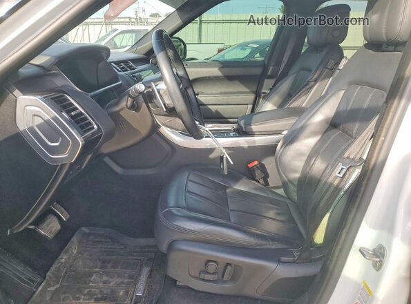 SALWR2SU8NA211128 2022 LAND ROVER RANGE Белый Вид салона спереди