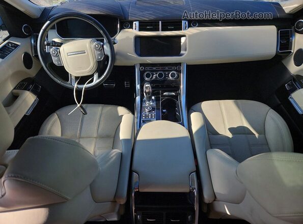 SALWV2FE4HA150458 2017 LAND ROVER RANGE White Widok deski rozdzielczej