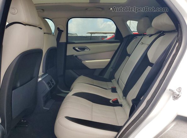 SALYB2EN7KA231643 2019 LAND ROVER RANGE White Widok wnętrza z tyłu