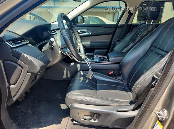 SALYC2RVXJA709768 2018 LAND ROVER RANGE Gray Вид салону спереду