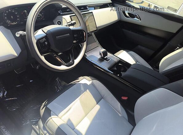 SALYL2EX4TA833142 2026 LAND ROVER RANGE White Widok wnętrza z przodu