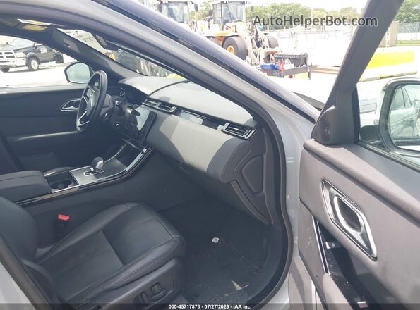 SALYL2EX7SA810579 2025 LAND ROVER RANGE ROVER VELAR Серый Вид салона спереди