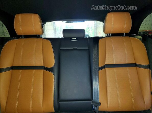 SALYM2EV2LA260589 2020 LAND ROVER RANGE Gray Rear seats view