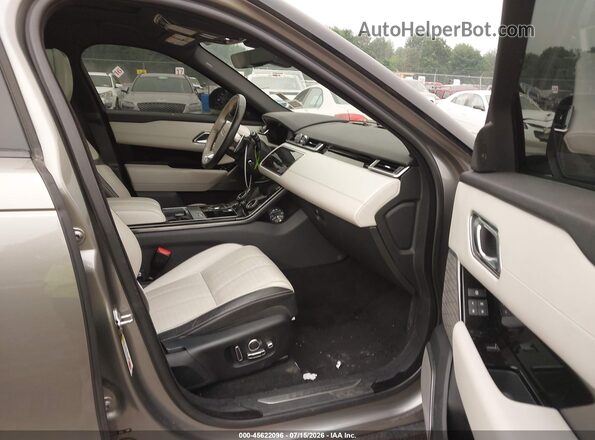 SALYM2RV0JA766414 2018 LAND ROVER RANGE ROVER VELAR Золотой Вид салона спереди