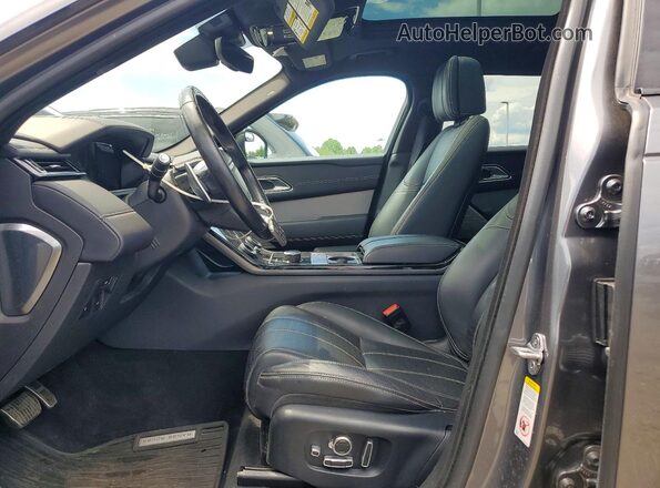 SALYM2RV8JA741910 2018 LAND ROVER RANGE Gray Вид салону спереду