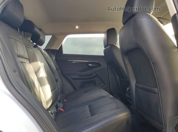 SALZJ2FX2LH020088 2020 LAND ROVER RANGE White Rear seats view