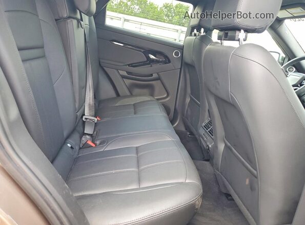SALZJ2FX9SH266943 2025 LAND ROVER RANGE Tan Vista interior trasera