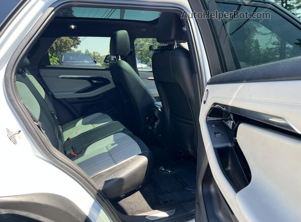 SALZL2FX5LH004557 2020 LAND ROVER RANGE White Rear view
