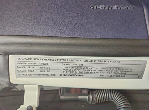 SCBDG4ZG9NC004464 2022 BENTLEY CONTINENTAL White Engine compartment view