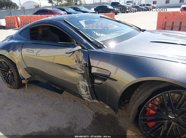 SCFSMGFWXSGN09803 2025 ASTON MARTIN VANTAGE Серый Вид спереди
