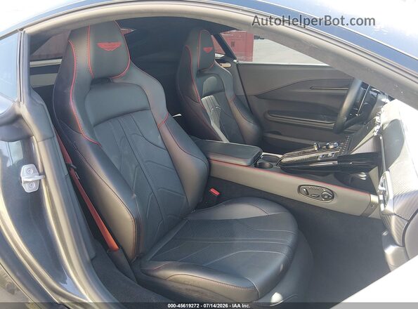 SCFSMGFWXSGN09803 2025 ASTON MARTIN VANTAGE Серый Вид наклейки с VIN-кодом