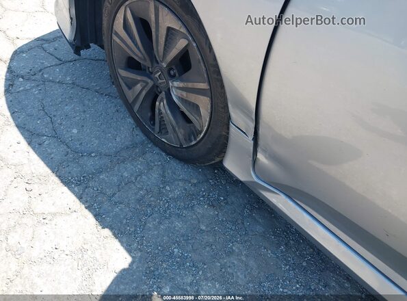 SHHFK7H58JU415663 2018 HONDA CIVIC Silver Widok z przodu