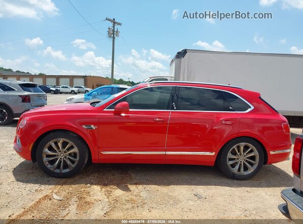 SJAAM2ZV6KC026253 2019 BENTLEY BENTAYGA Red Панорамний вид салону 360°