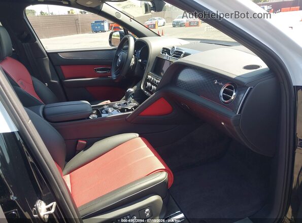 SJAHT2ZV2PC023715 2023 BENTLEY BENTAYGA Black Front interior view