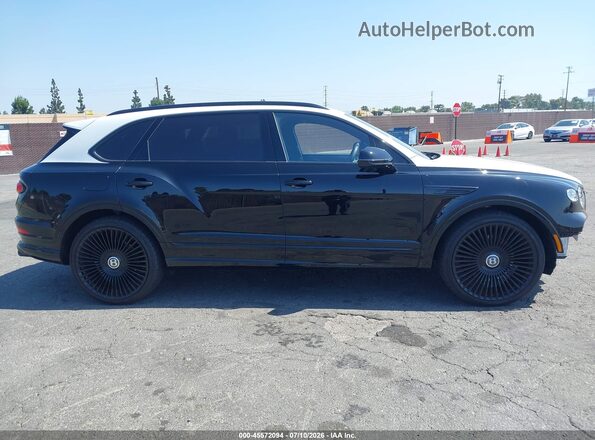 SJAHT2ZV2PC023715 2023 BENTLEY BENTAYGA Black 360 interior view