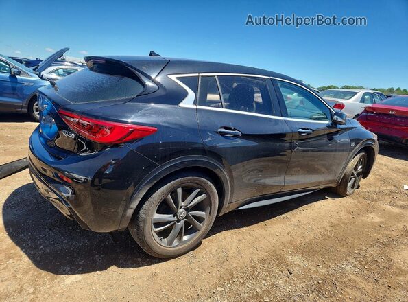 SJKCH5CP8HA033259 2017 INFINITI QX30 Черный Задняя правая четверть