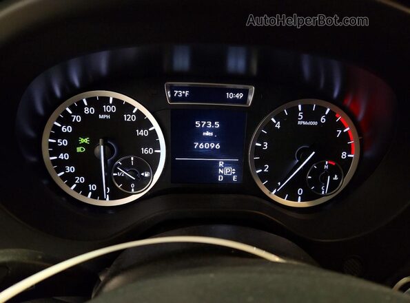 SJKCH5CR1HA024646 2017 INFINITI QX30 Серебряный Вид щитка приборов