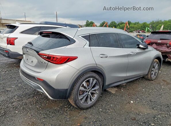 SJKCH5CR2HA016197 2017 INFINITI QX30 Silver Tył prawy