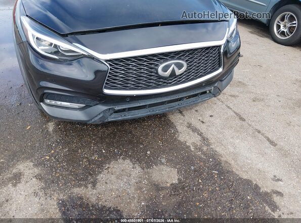 SJKCH5CR7HA020374 2017 INFINITI QX30 Черный Вид спереди