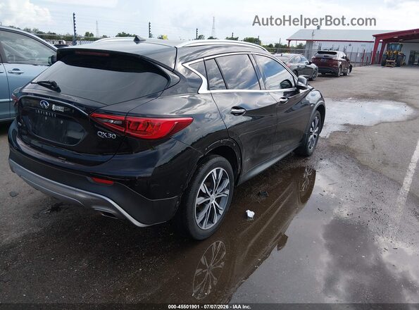 SJKCH5CR7HA020374 2017 INFINITI QX30 Черный Задняя правая четверть