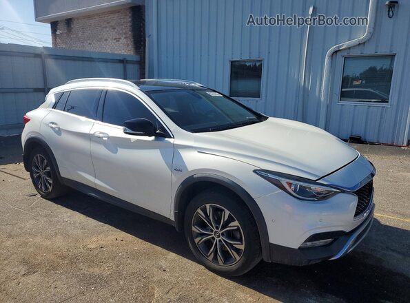SJKCH5CR7HA028958 2017 INFINITI QX30 White Przód prawy