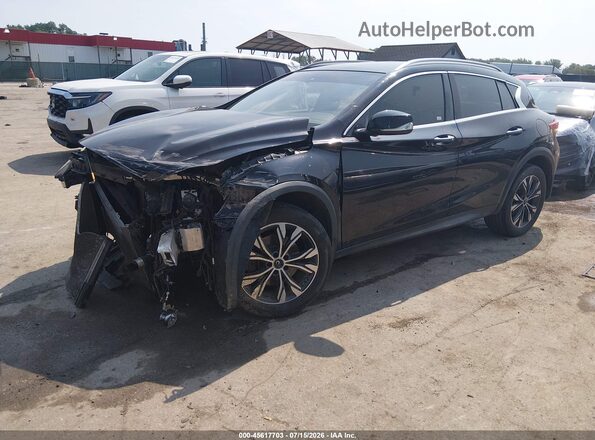 SJKCH5CR8JA045211 2018 INFINITI QX30 Black Передня ліва чверть
