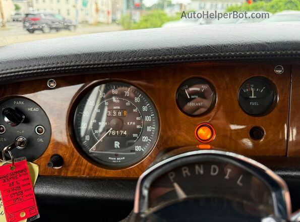 SRX6202 1968 ROLLS-ROYCE SILVER Серебряный Вид спереди