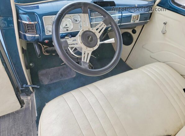 SW95160PA 1940 FORD TD Зеленый Вид панели приборов