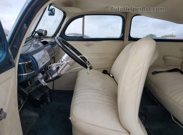 SW95160PA 1940 FORD TD Зеленый Вид салона спереди