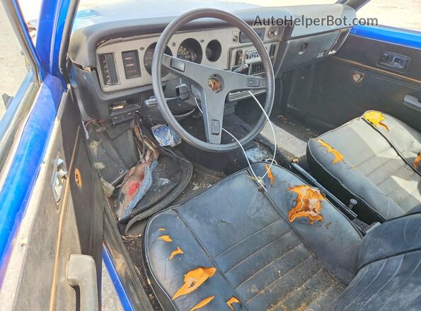 TE31252517 1977 TOYOTA COROLLA Blue Vista del salpicadero