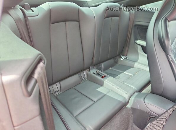 TRUC5AFV3H1004157 2017 AUDI TT Red Widok tylnych siedzeń
