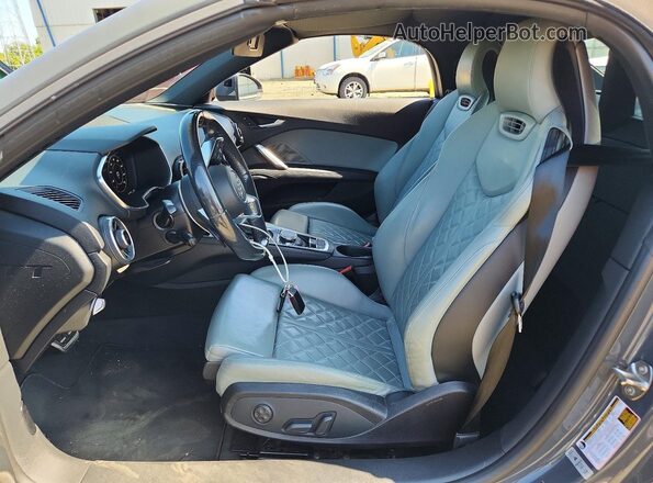 TRUT5CFV9G1030451 2016 AUDI TT Charcoal Widok wnętrza z przodu