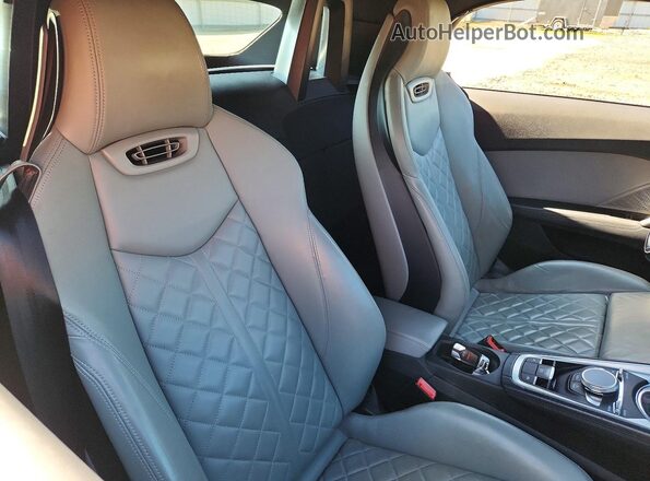 TRUT5CFV9G1030451 2016 AUDI TT Charcoal Widok tylnych siedzeń