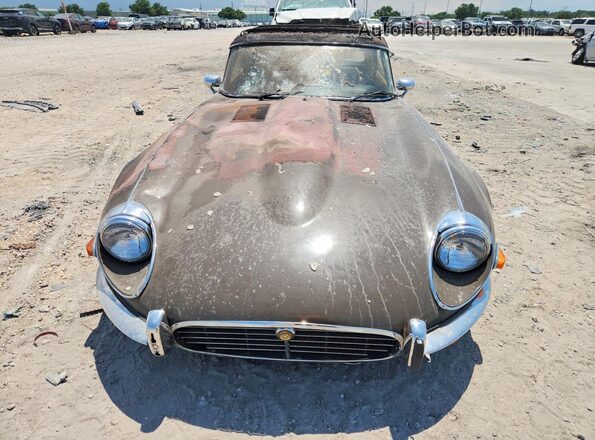 UE1S25137 1974 JAGUAR XKE Коричневый Вид спереди