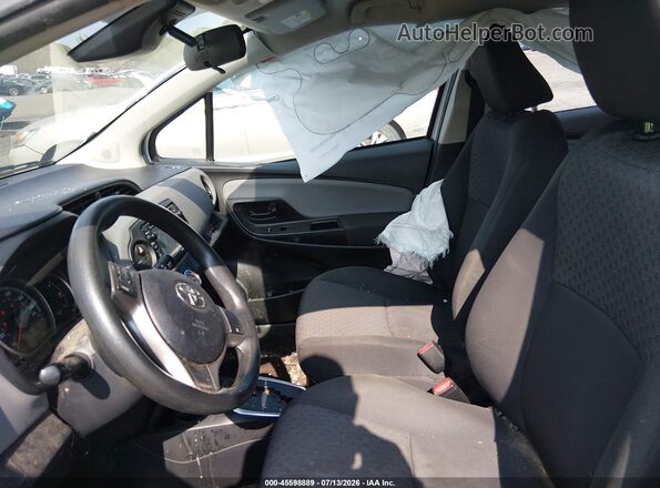 VNKKTUD31HA079753 2017 TOYOTA YARIS White Vista interior delantera