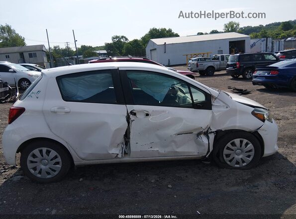 VNKKTUD31HA079753 2017 TOYOTA YARIS White Vista interior trasera