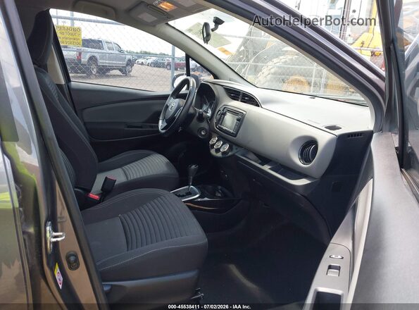 VNKKTUD32GA060949 2016 TOYOTA YARIS Gray Widok wnętrza z przodu