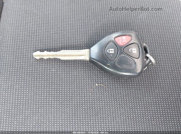 VNKKTUD32GA060949 2016 TOYOTA YARIS Gray Widok deski rozdzielczej