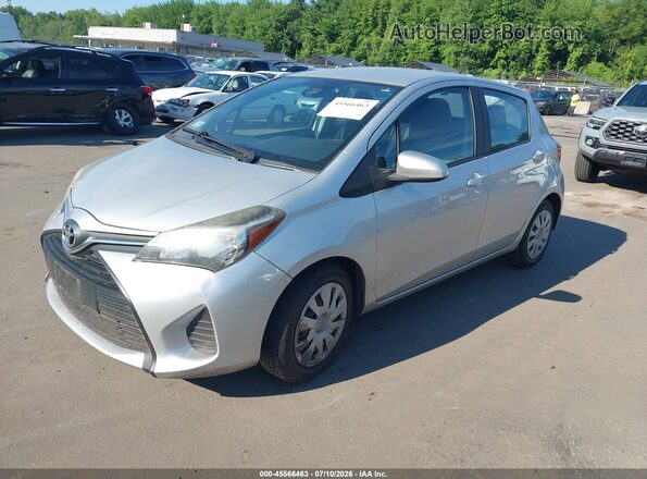 VNKKTUD32HA073007 2017 TOYOTA YARIS Серебряный Передняя левая четверть