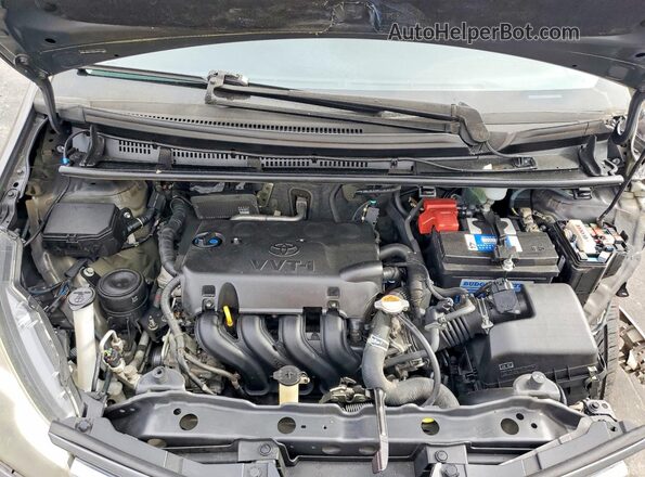 VNKKTUD32HA077803 2017 TOYOTA YARIS Gray Вид задньої частини салону