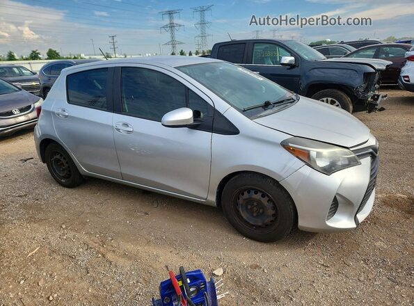 VNKKTUD33GA065822 2016 TOYOTA YARIS Silver Delantero derecho