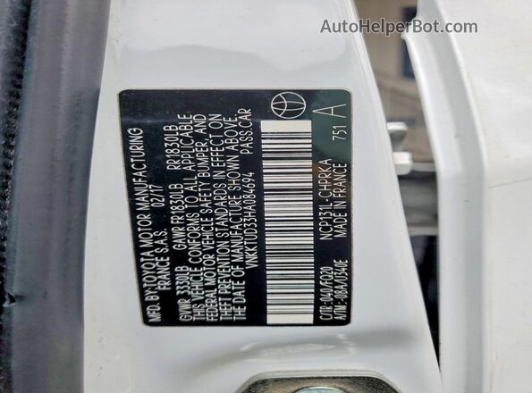 VNKKTUD33HA084694 2017 TOYOTA YARIS White Вид підкапотного простору