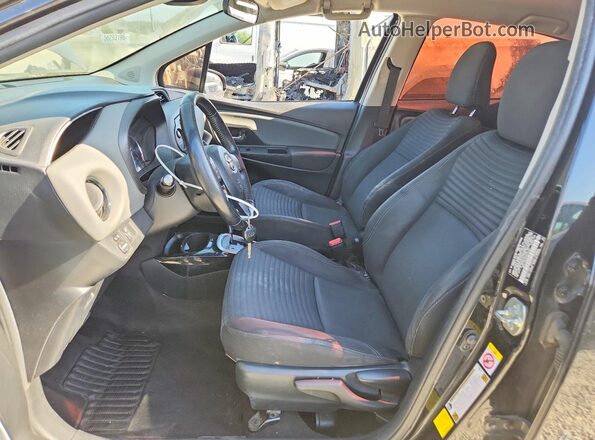 VNKKTUD35HA072207 2017 TOYOTA YARIS Black Vista interior delantera