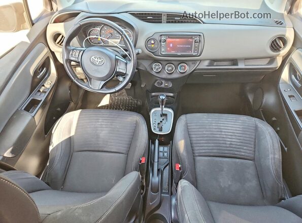 VNKKTUD35HA072207 2017 TOYOTA YARIS Black Vista del salpicadero